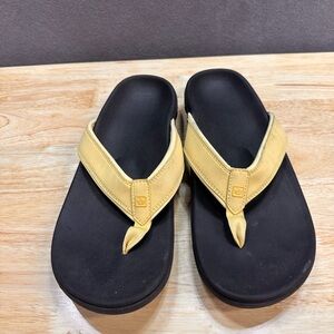 Spenco Fusion 2 Thong Women's Orthotic Sandal Sundress Yellow - 12 B